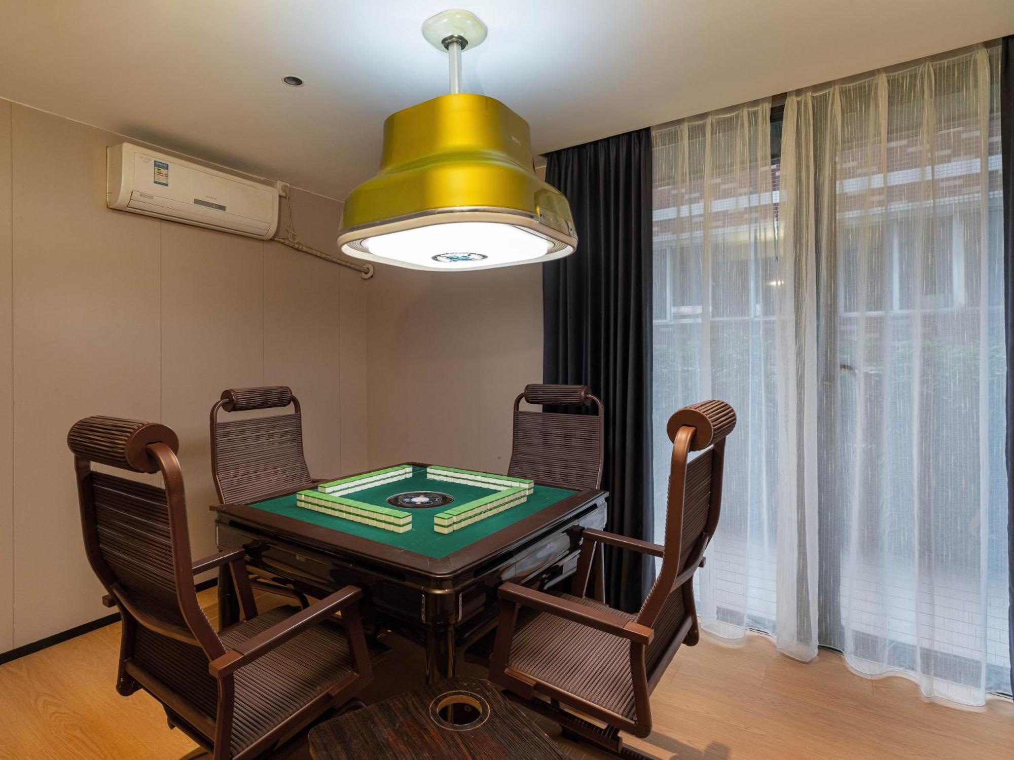 Lavande International Hotel Guangzhou Taikoo Hui Square Shipaiqiao Metro Station Branch - Free Shuttle Bus To Canton Fair Complex During Canton Fair Period & Free Vpn Internet Access Buitenkant foto