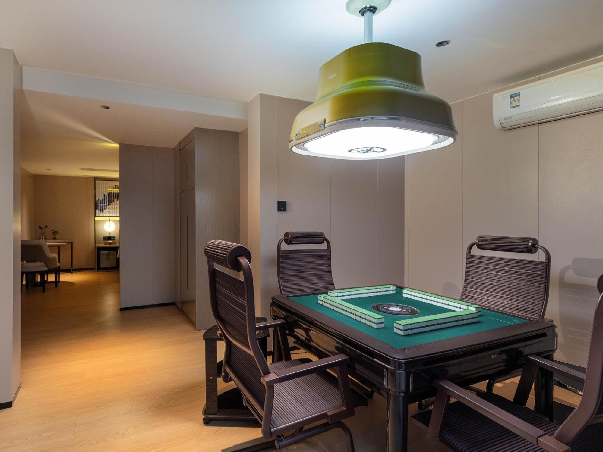 Lavande International Hotel Guangzhou Taikoo Hui Square Shipaiqiao Metro Station Branch - Free Shuttle Bus To Canton Fair Complex During Canton Fair Period & Free Vpn Internet Access Buitenkant foto