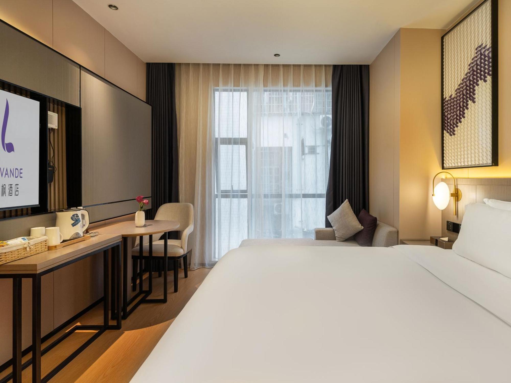 Lavande International Hotel Guangzhou Taikoo Hui Square Shipaiqiao Metro Station Branch - Free Shuttle Bus To Canton Fair Complex During Canton Fair Period & Free Vpn Internet Access Buitenkant foto