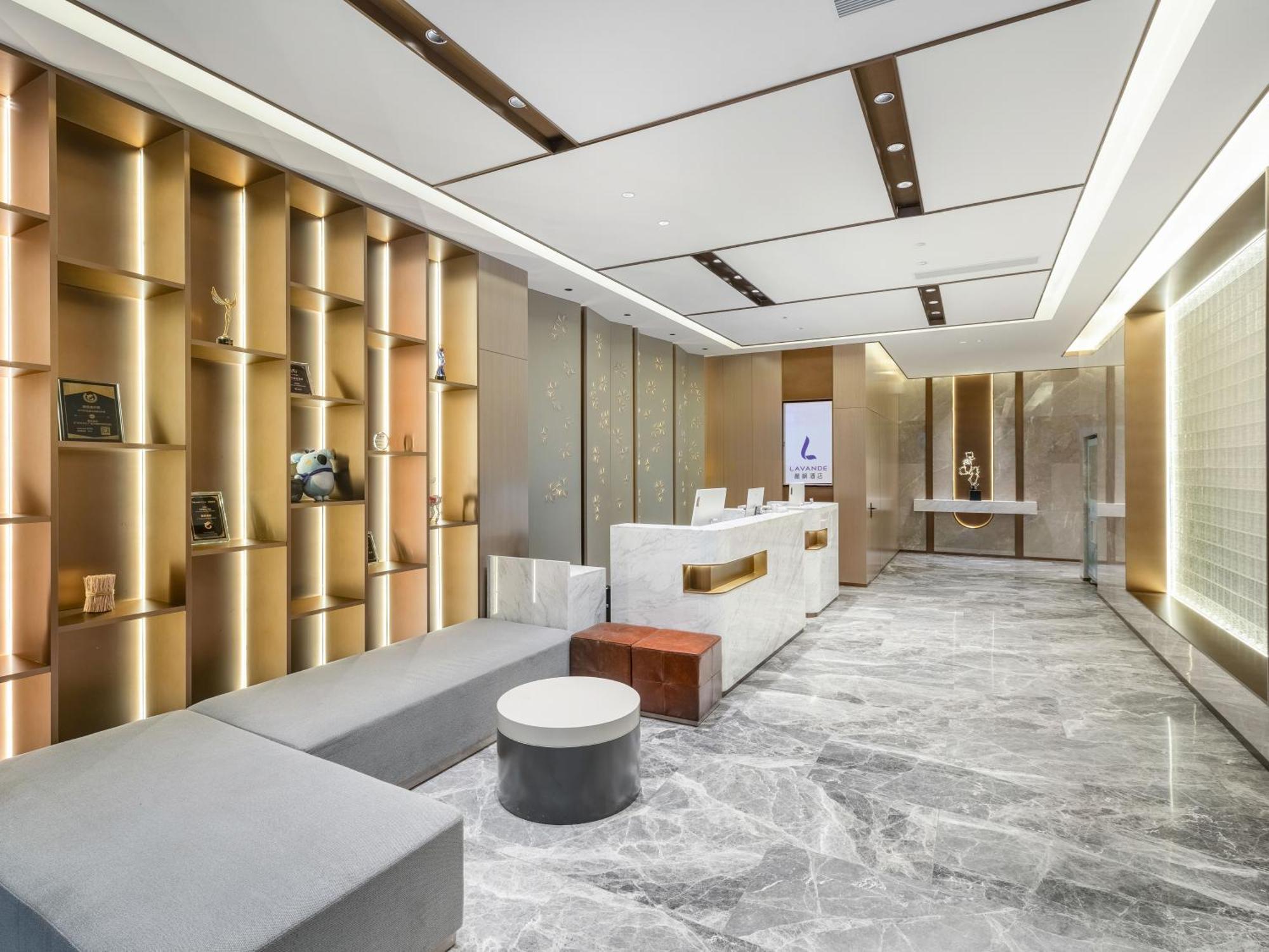 Lavande International Hotel Guangzhou Taikoo Hui Square Shipaiqiao Metro Station Branch - Free Shuttle Bus To Canton Fair Complex During Canton Fair Period & Free Vpn Internet Access Buitenkant foto