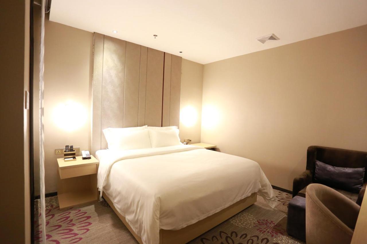Lavande International Hotel Guangzhou Taikoo Hui Square Shipaiqiao Metro Station Branch - Free Shuttle Bus To Canton Fair Complex During Canton Fair Period & Free Vpn Internet Access Buitenkant foto