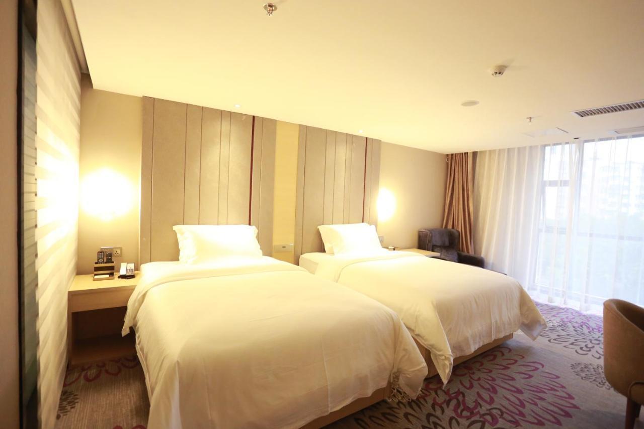 Lavande International Hotel Guangzhou Taikoo Hui Square Shipaiqiao Metro Station Branch - Free Shuttle Bus To Canton Fair Complex During Canton Fair Period & Free Vpn Internet Access Buitenkant foto